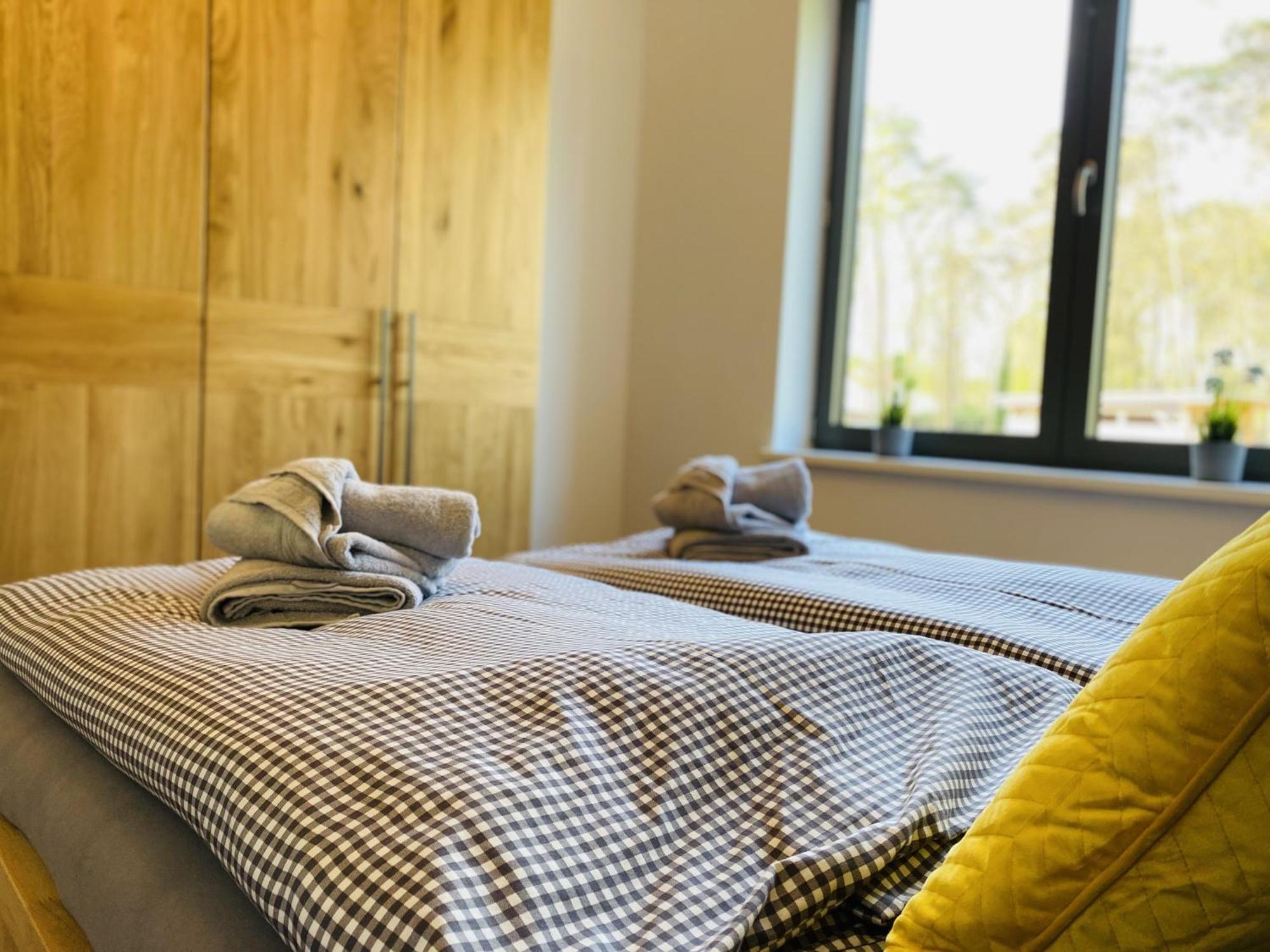 Ferienwohnung Auszeit In Den Parkvillen Carlota Und Candela Baabe Kültér fotó